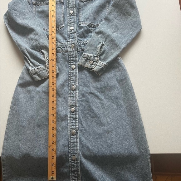 Future Collective Dresses & Skirts - EUC Women's Long Sleeve Denim Midi Dress - Future Collective Size 2 44" Length